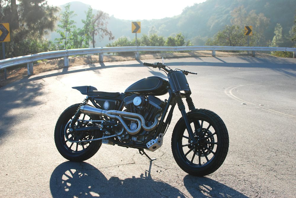 Harley-Sportster-Pata-Negra-Tracker-Brawny Built (8)