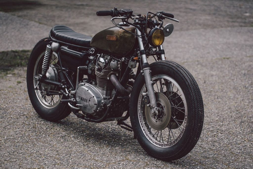 Yamaha XS650 Brat (Soyouz Cycles) © caferaceros.com