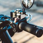 Kawasaki W650 "The Wishbones" (Deus Ex Machina) - caferaceros.com