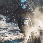 Kawasaki W650 "The Wishbones" (Deus Ex Machina) - caferaceros.com