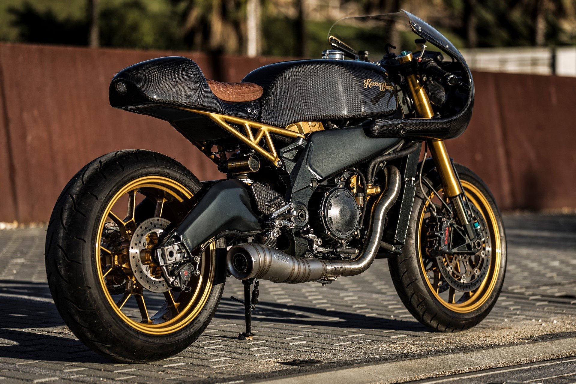 Aprilia Rsv 1000 Factory Super Cafe Racer | Motorjdi.co (806 x 537 Pixel)